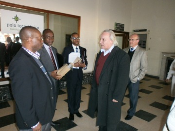 Visita del Ministro de Ciencia y Tecnología de Mozambique